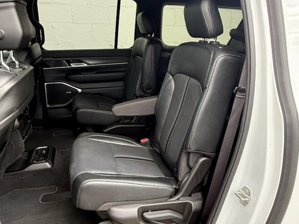 2024 Jeep Wagoneer L Series II 4x4