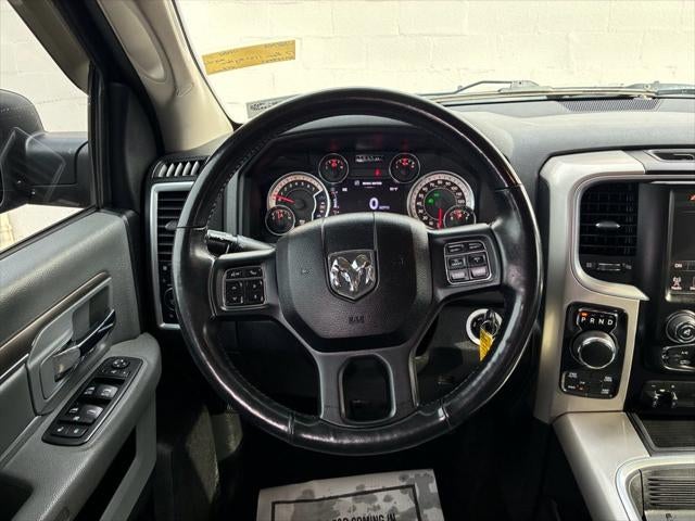 2017 RAM 1500 Big Horn Crew Cab 4x4 5'7' Box