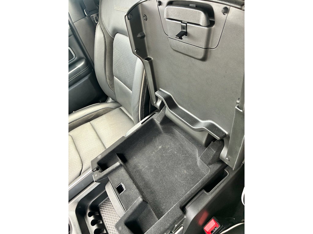 2026 RAM 1500 Laramie Crew Cab 4x4 5'7' Box