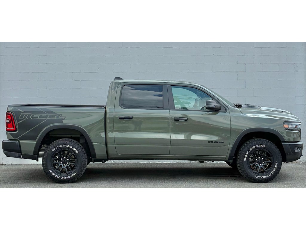2026 RAM 1500 Rebel Crew Cab 4x4 5'7' Box