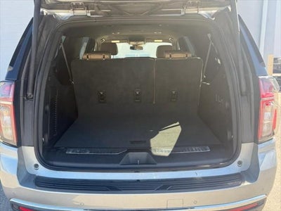 2024 Chevrolet Suburban 4WD Premier