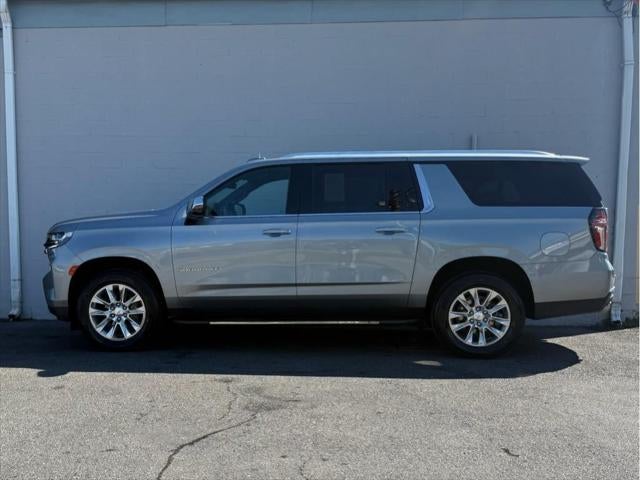 2024 Chevrolet Suburban 4WD Premier