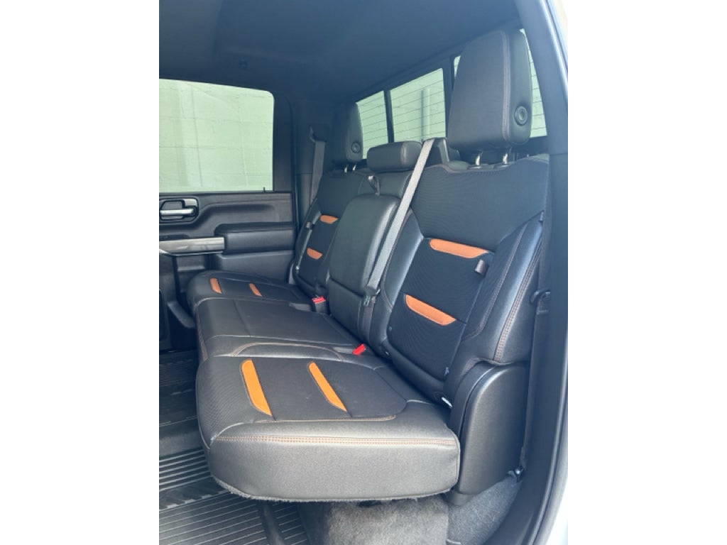 2022 GMC Sierra 2500HD 4WD Crew Cab Standard Bed AT4