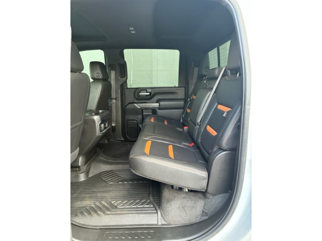2022 GMC Sierra 2500HD 4WD Crew Cab Standard Bed AT4