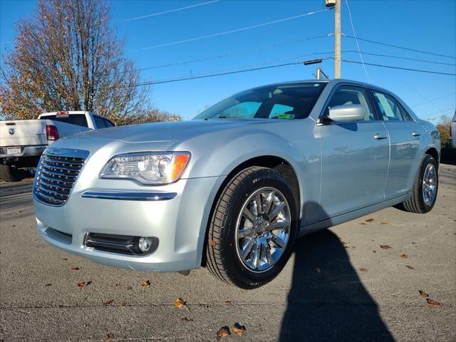 2013 Chrysler 300 Base