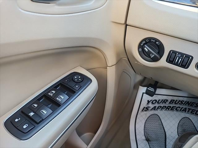 2013 Chrysler 300 Base