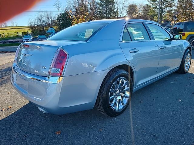 2013 Chrysler 300 Base