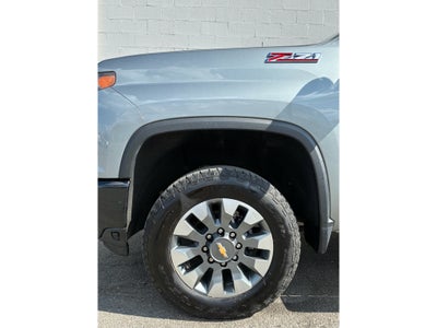 2024 Chevrolet Silverado 2500HD 4WD Crew Cab Standard Bed Custom
