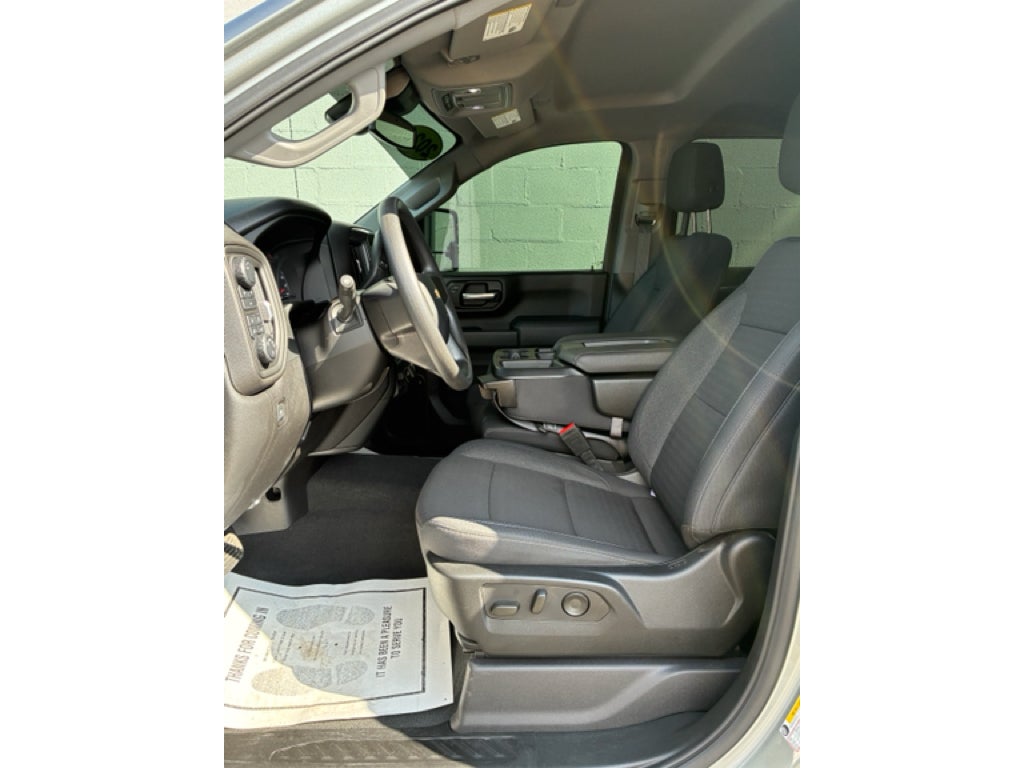 2024 Chevrolet Silverado 2500HD 4WD Crew Cab Standard Bed Custom