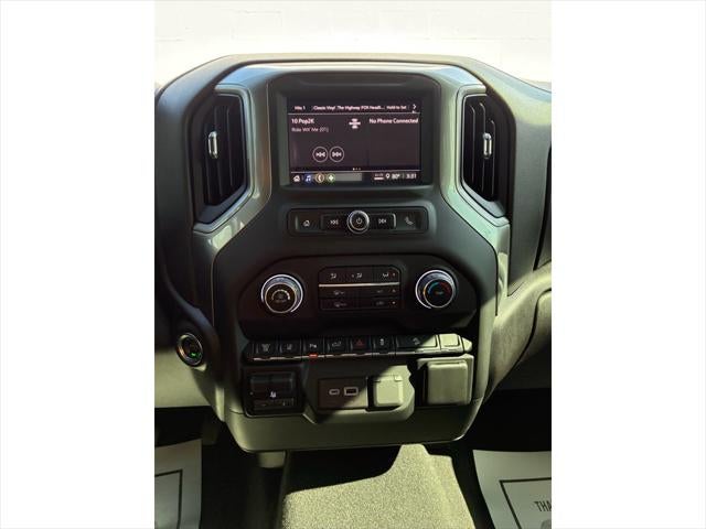 2024 Chevrolet Silverado 2500HD 4WD Crew Cab Standard Bed Custom