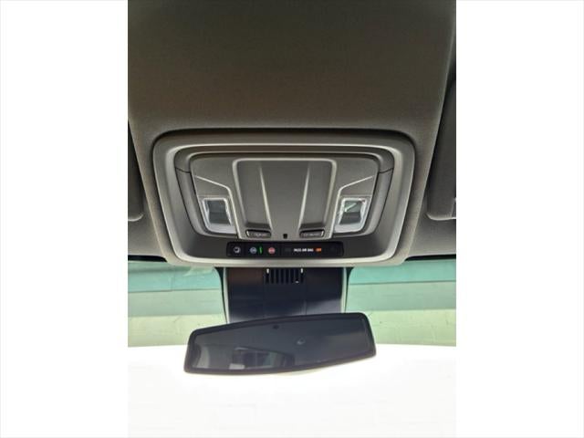 2024 Chevrolet Silverado 2500HD 4WD Crew Cab Standard Bed Custom