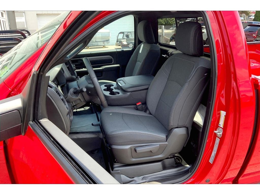 2024 RAM 3500 Tradesman Regular Cab 4x4 8' Box