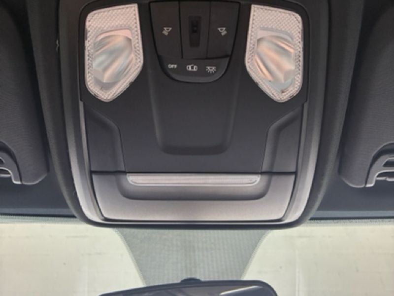 2021 RAM 3500 Tradesman Crew Cab 4x4 8' Box