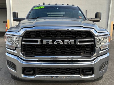 2021 RAM 3500 Tradesman Crew Cab 4x4 8' Box