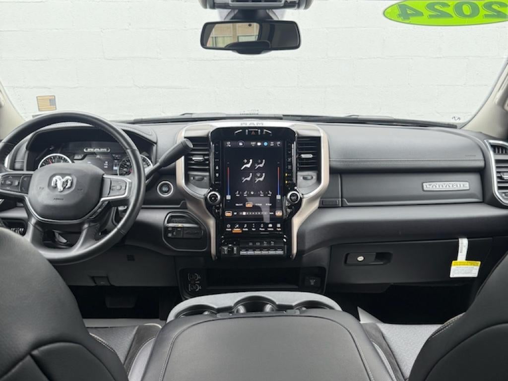 2024 RAM 2500 Laramie Crew Cab 4x4 6'4' Box