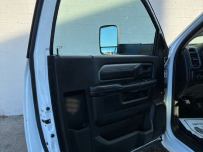 2020 RAM 5500 Chassis Tradesman/SLT