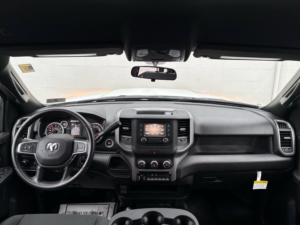 2024 RAM 3500 Chassis Tradesman/SLT/Laramie/Limited