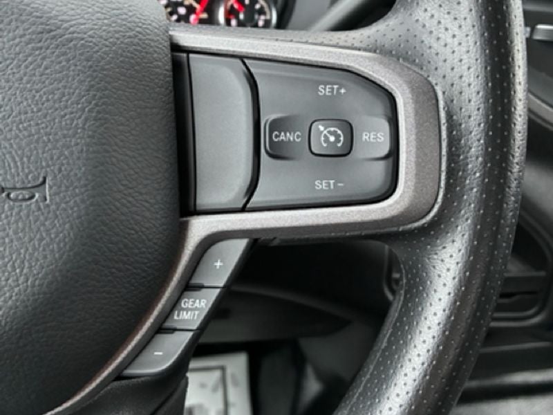 2024 RAM 3500 Chassis Tradesman/SLT/Laramie/Limited