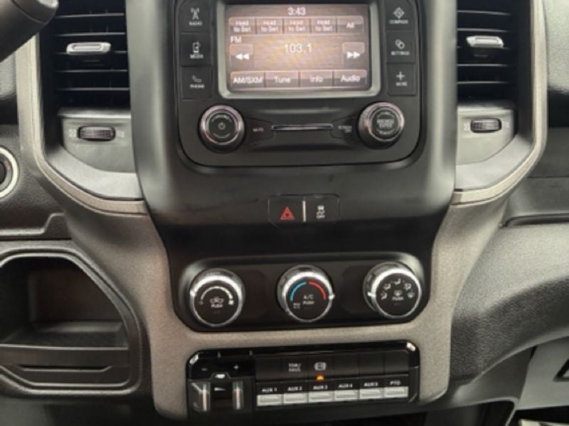 2022 RAM 3500 Chassis Tradesman/SLT/Laramie/Limited