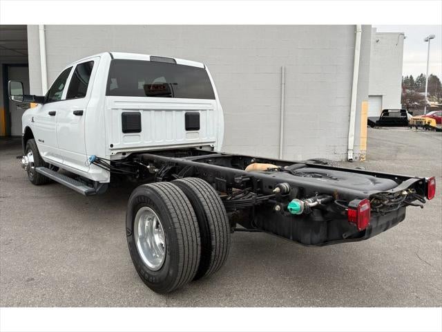 2022 RAM 3500 Chassis Tradesman/SLT/Laramie/Limited