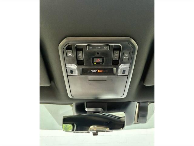 2024 Toyota Tundra Hybrid Platinum 4WD