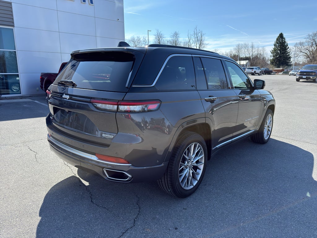 2025 Jeep Grand Cherokee Summit