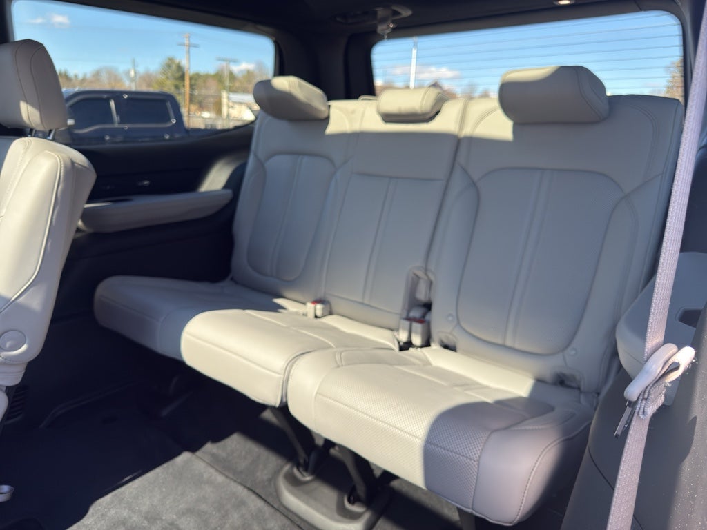 2025 Jeep Wagoneer Series III