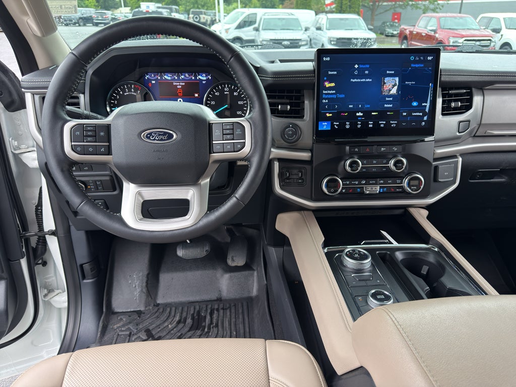 2024 Ford Expedition XLT