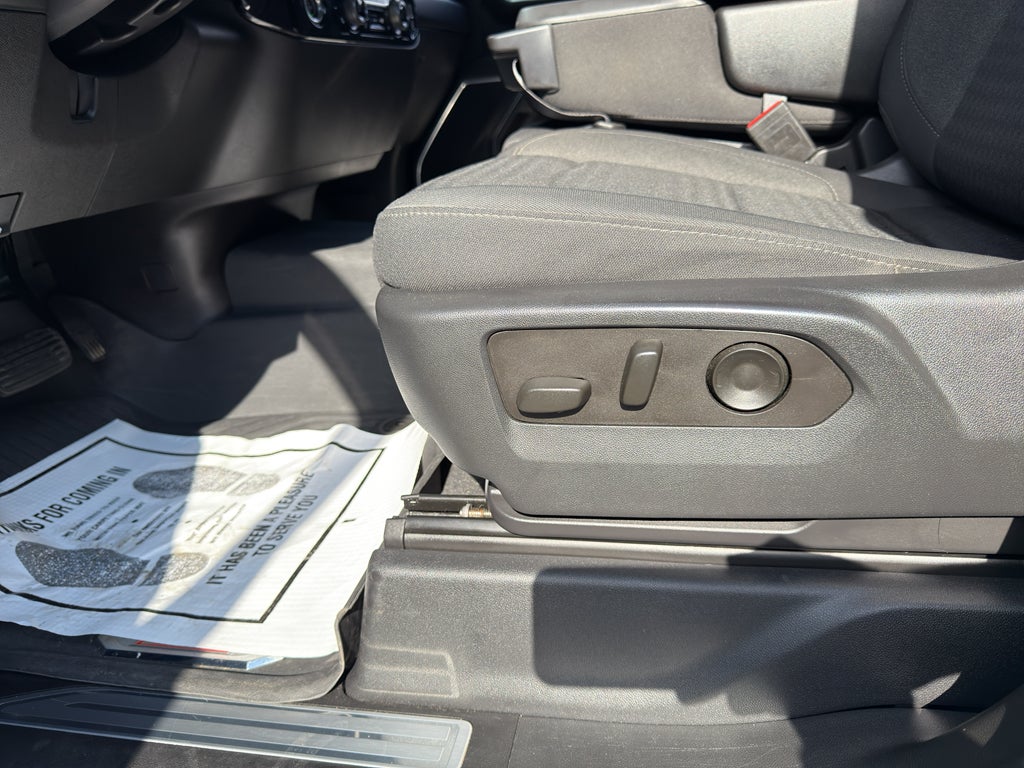 2023 Chevrolet Silverado RST