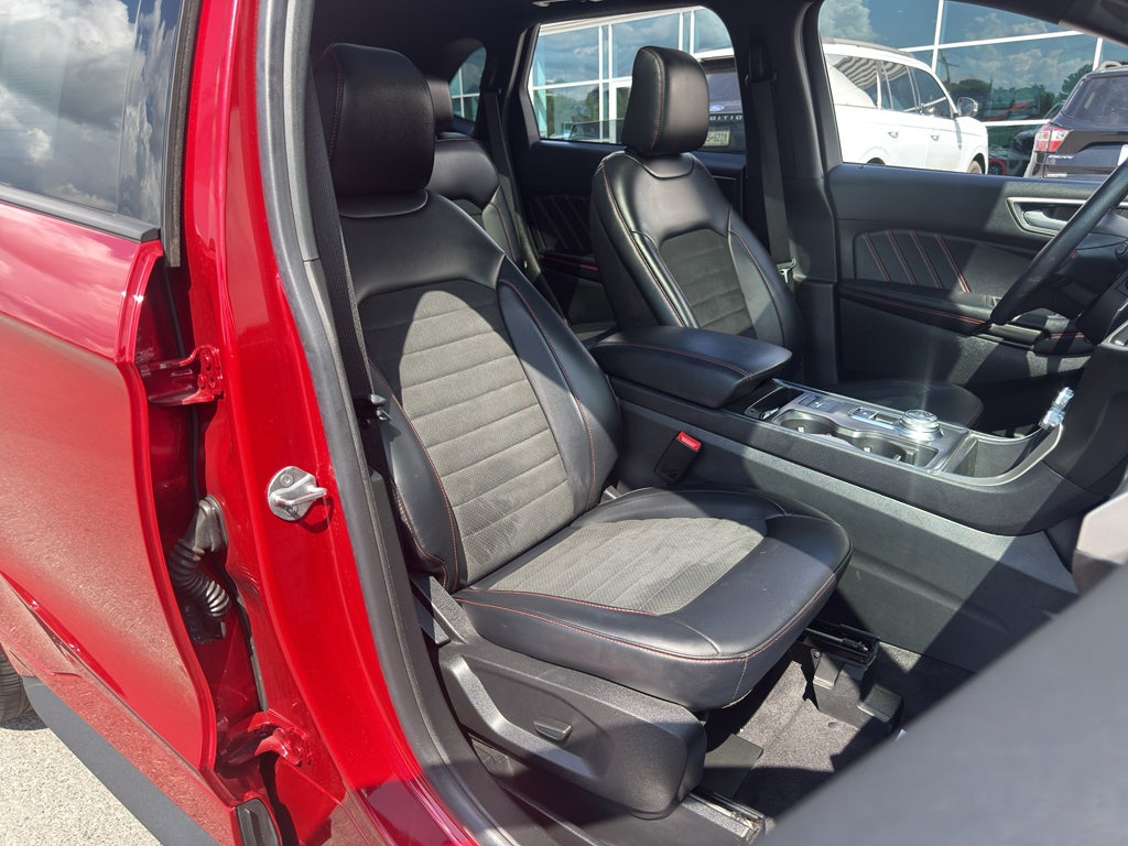 2023 Ford Edge ST-Line