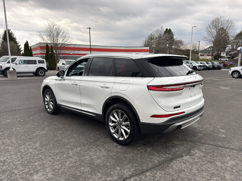 2022 Lincoln Corsair Standard