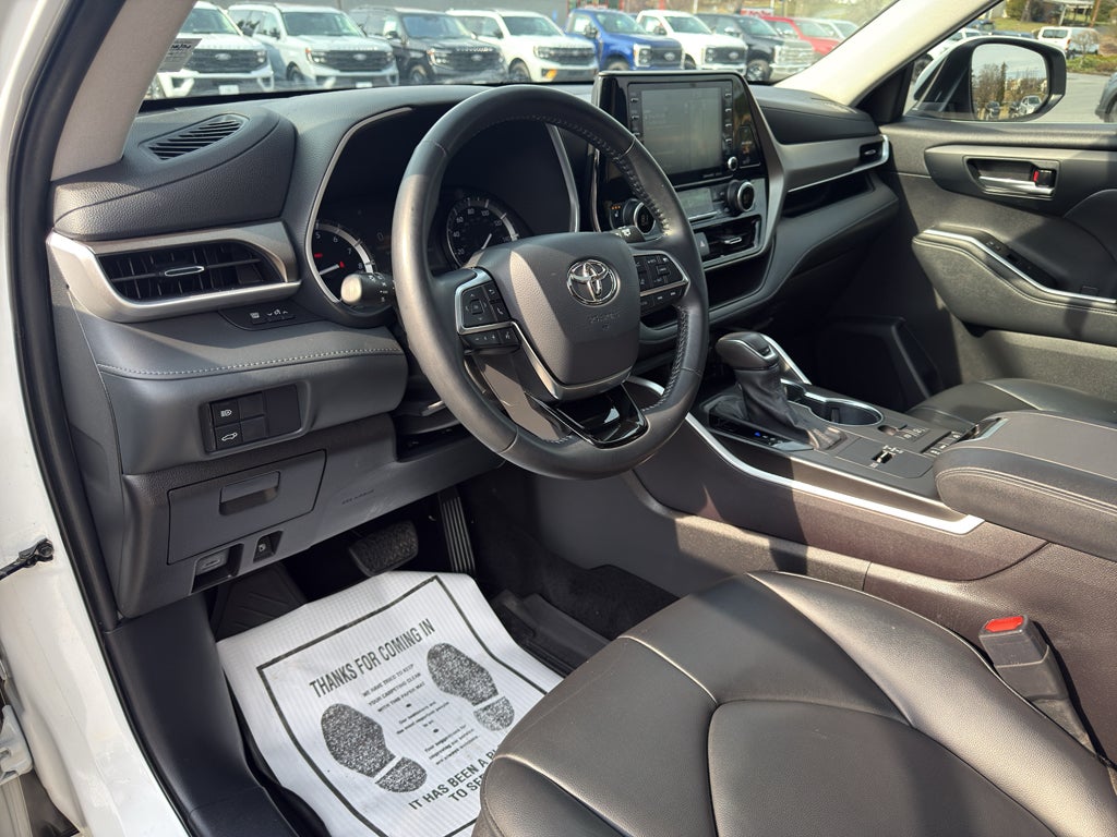 2021 Toyota Highlander XLE