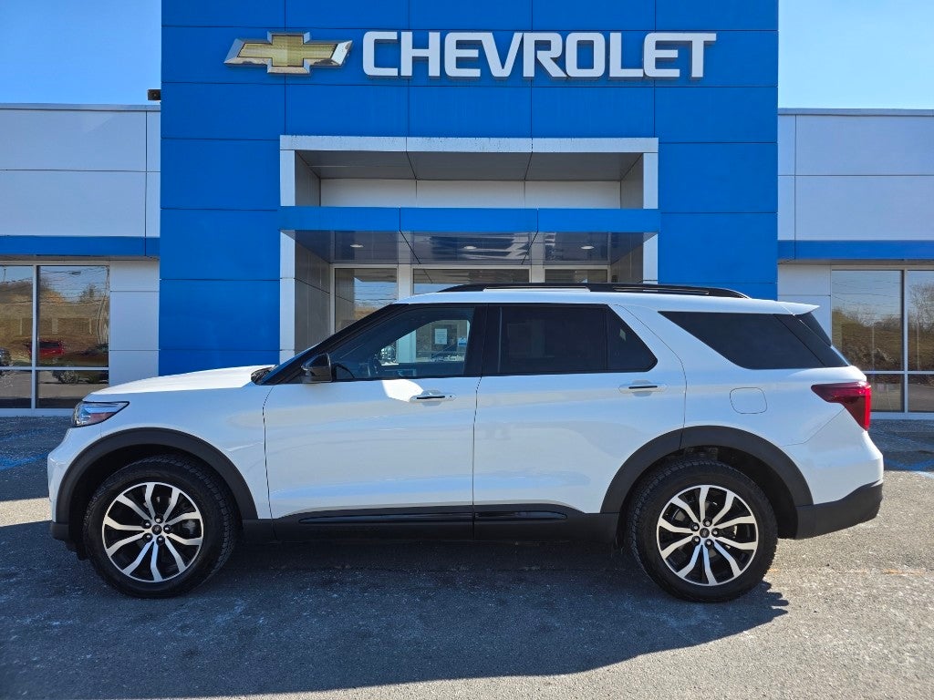 2022 Ford Explorer ST