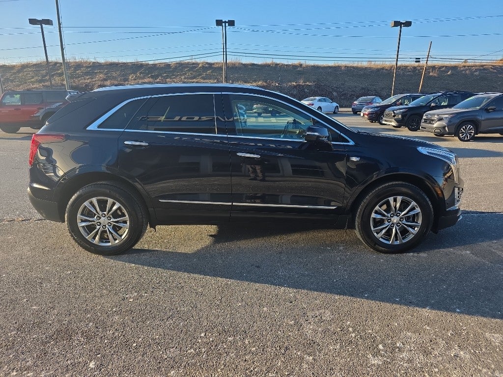 2022 Cadillac XT5 Premium Luxury