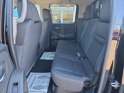 2024 Nissan Frontier SV