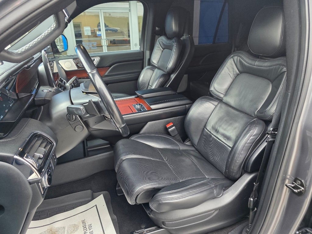 2021 Lincoln Navigator L Reserve