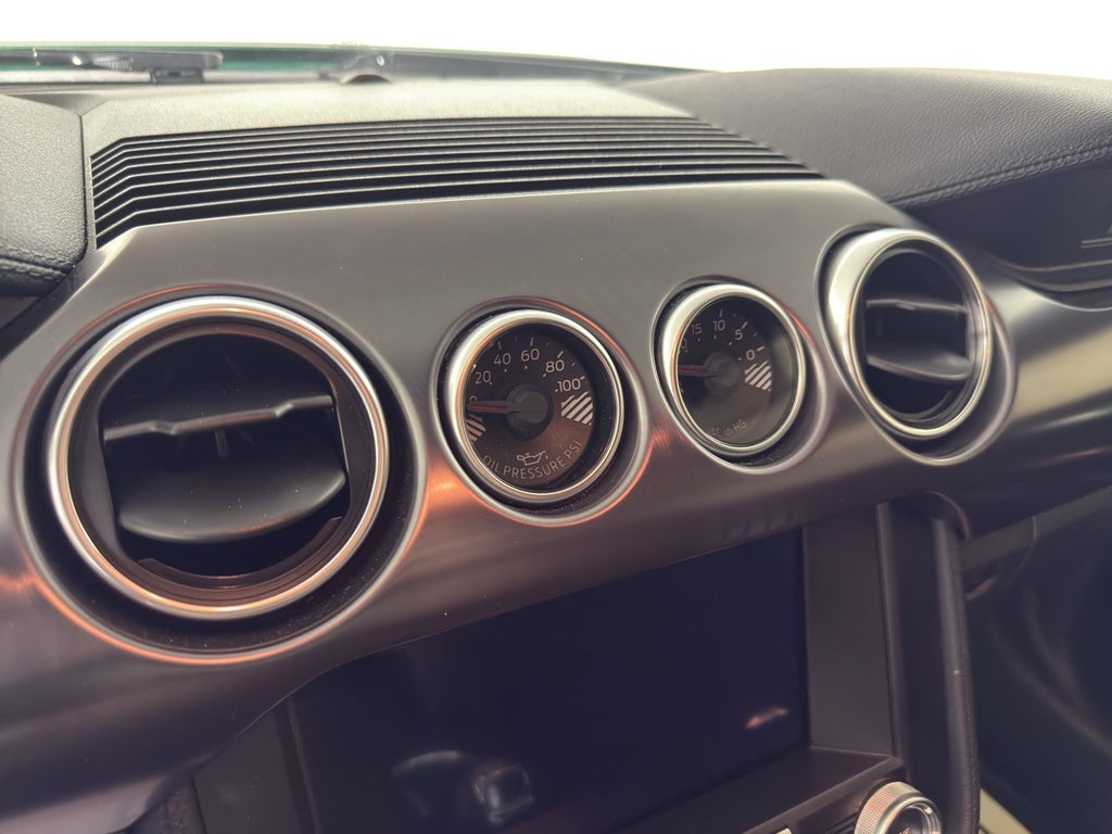 2022 Ford Mustang Mach 1