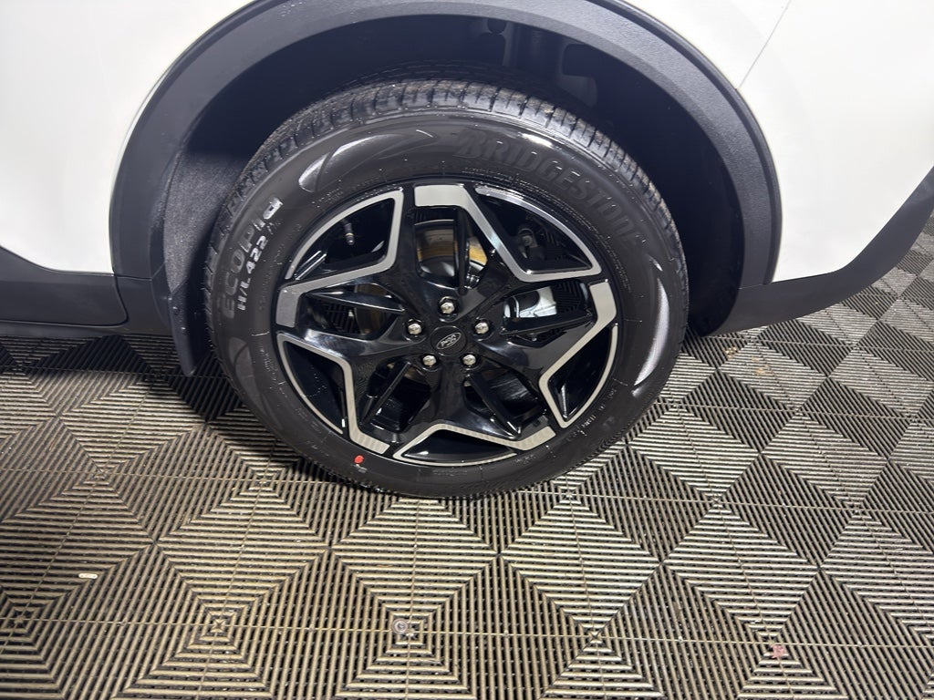 2026 Ford Escape Platinum