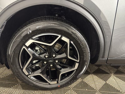 2026 Ford Escape Platinum