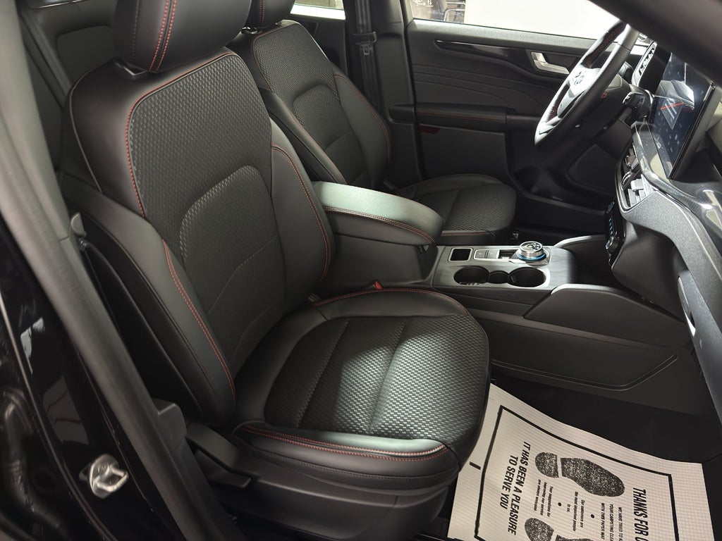 2026 Ford Escape ST-Line Select