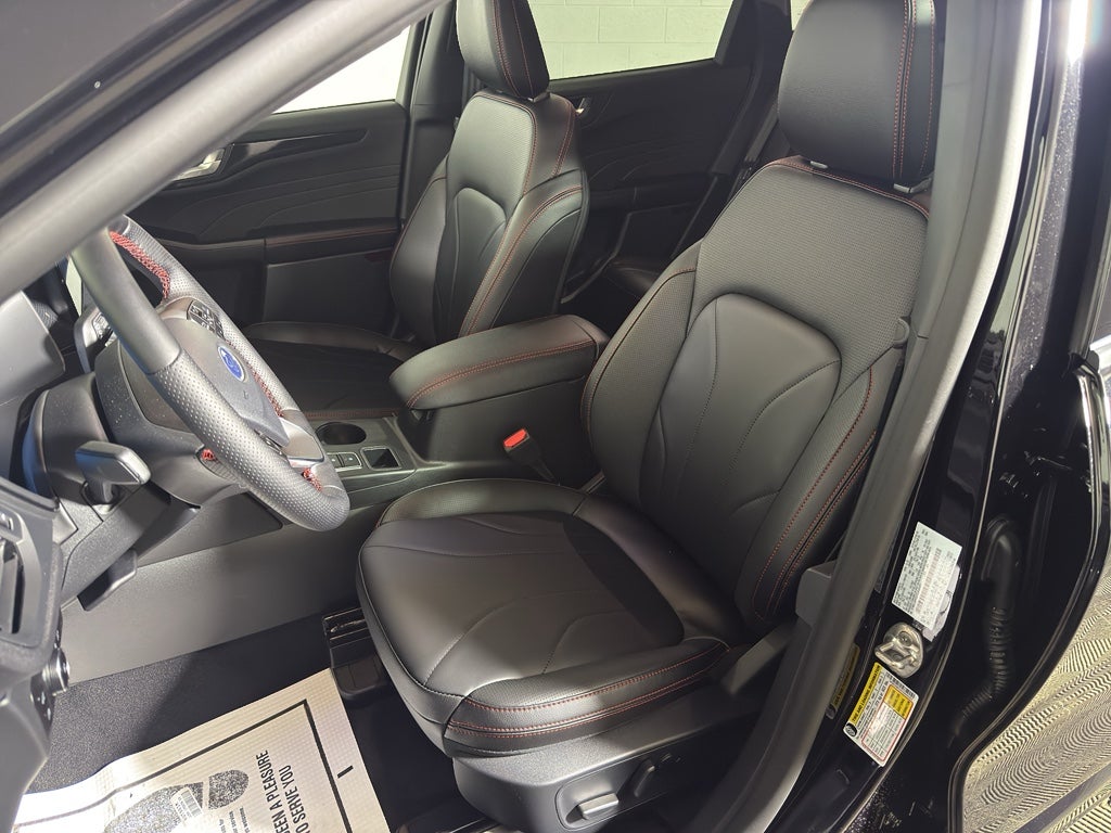 2026 Ford Escape ST-Line Elite