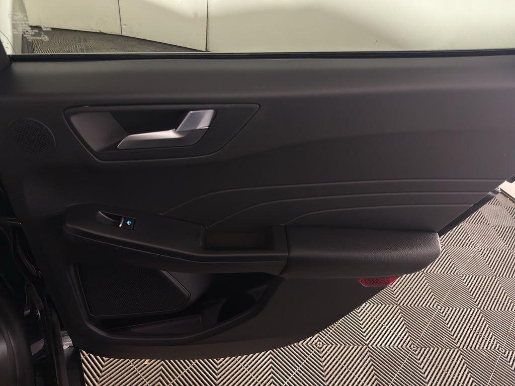 2026 Ford Escape ST-Line Elite