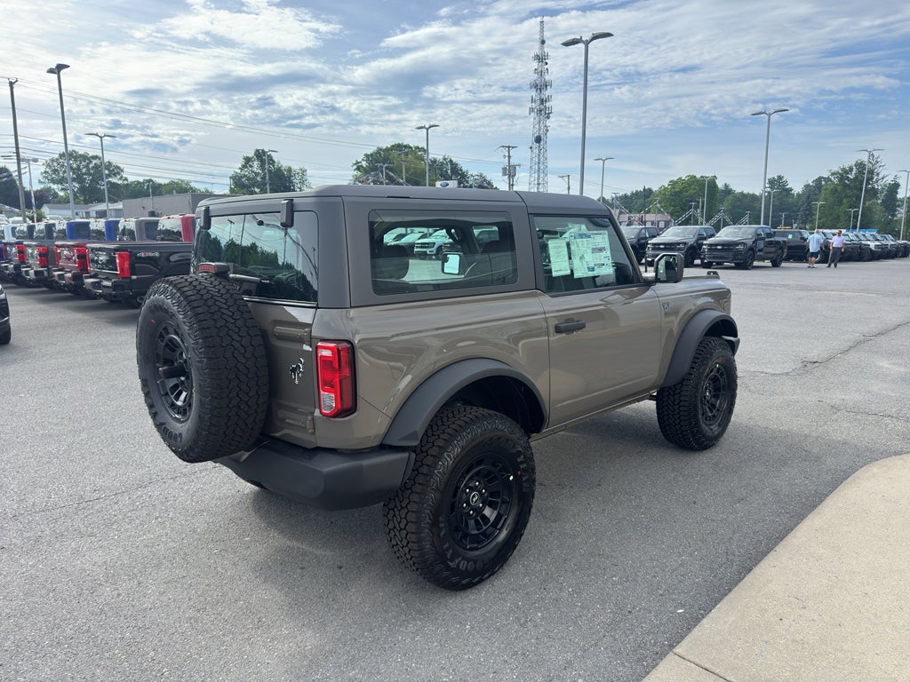2026 Ford Bronco Base