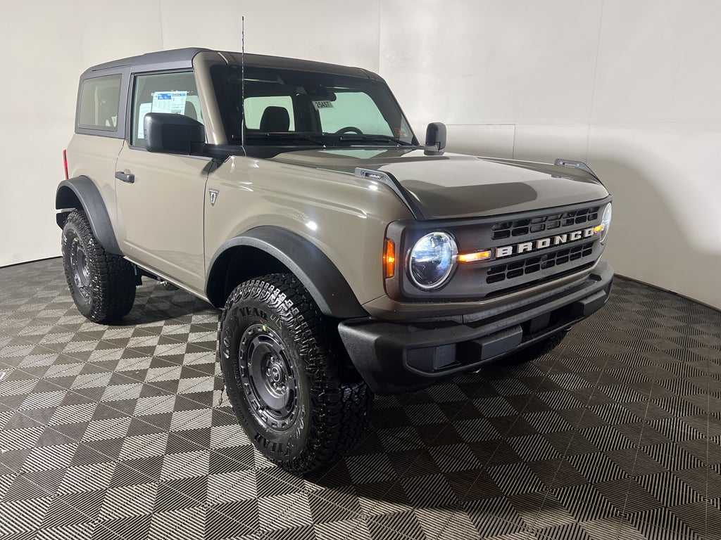 2025 Ford Bronco Base