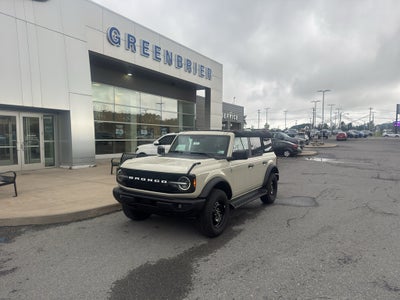 2026 Ford Bronco Outer Banks