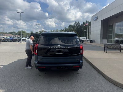 2027 Ford Expedition MAX Active