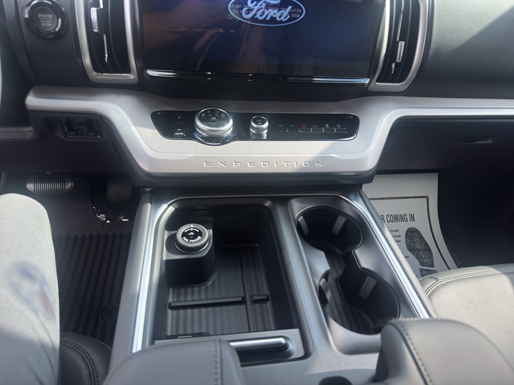 2027 Ford Expedition MAX Active
