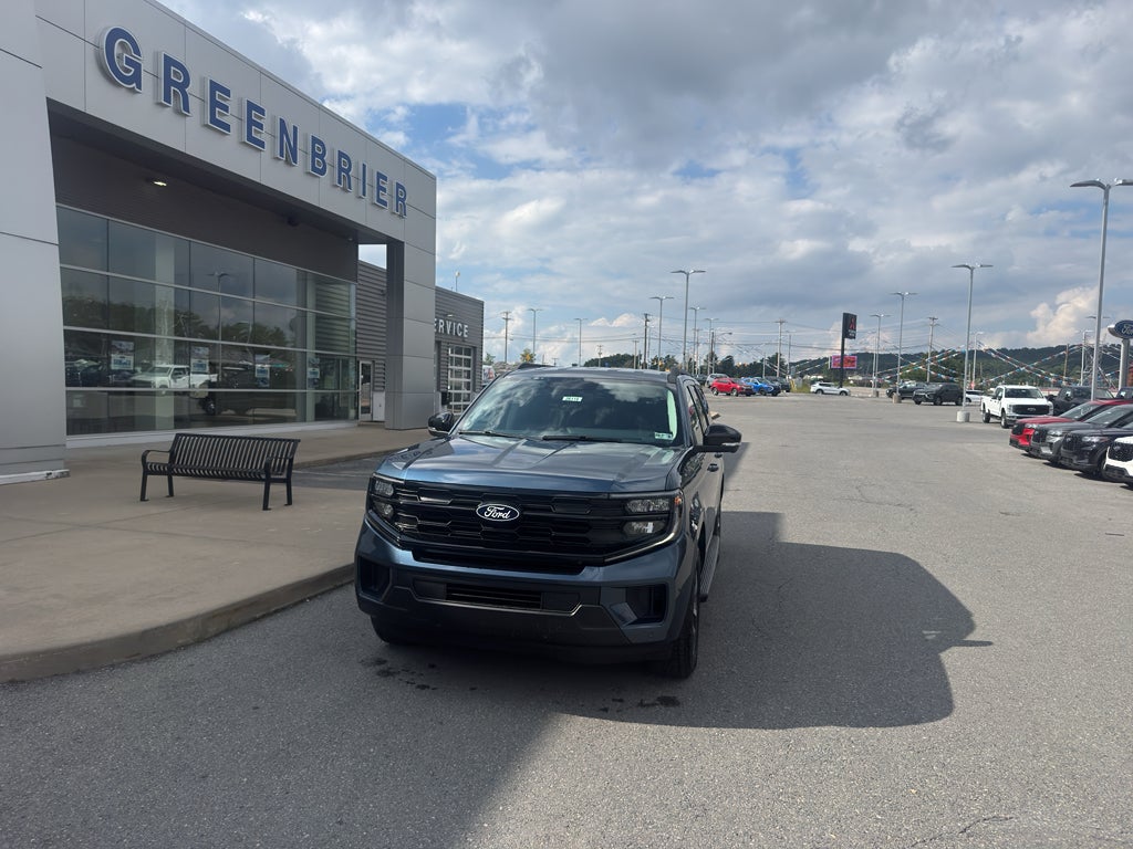 2027 Ford Expedition MAX Active