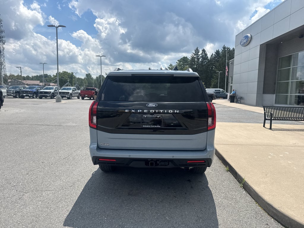 2027 Ford Expedition Active
