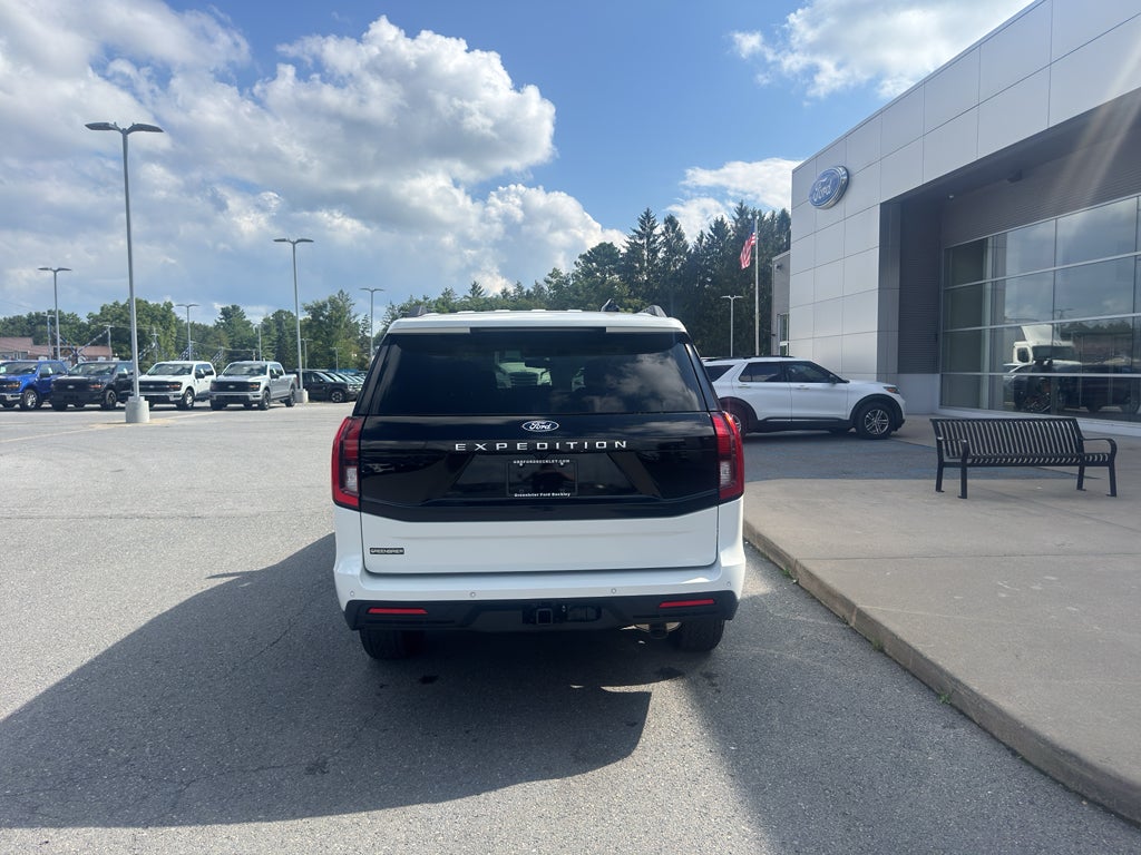 2027 Ford Expedition Active